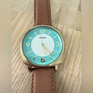 Fossil ladies gold tone brown leather watch NEW BATTERY